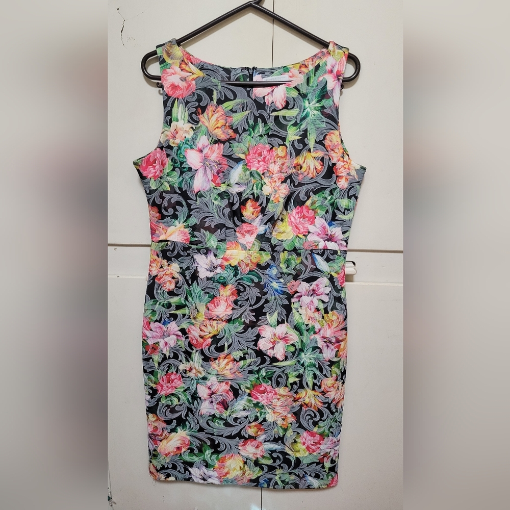 New York & Co Floral Sleeveless Dress